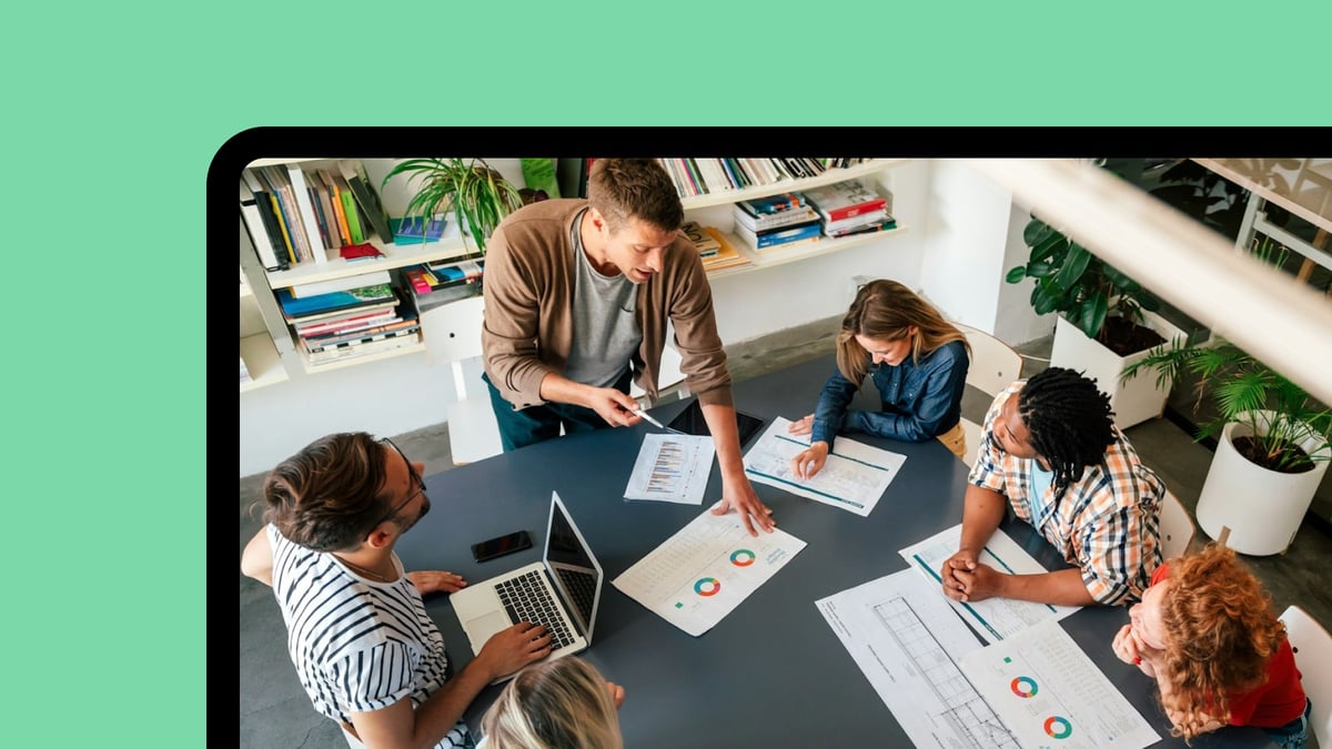 Starting Strong: How to Build a Community from the Ground Up