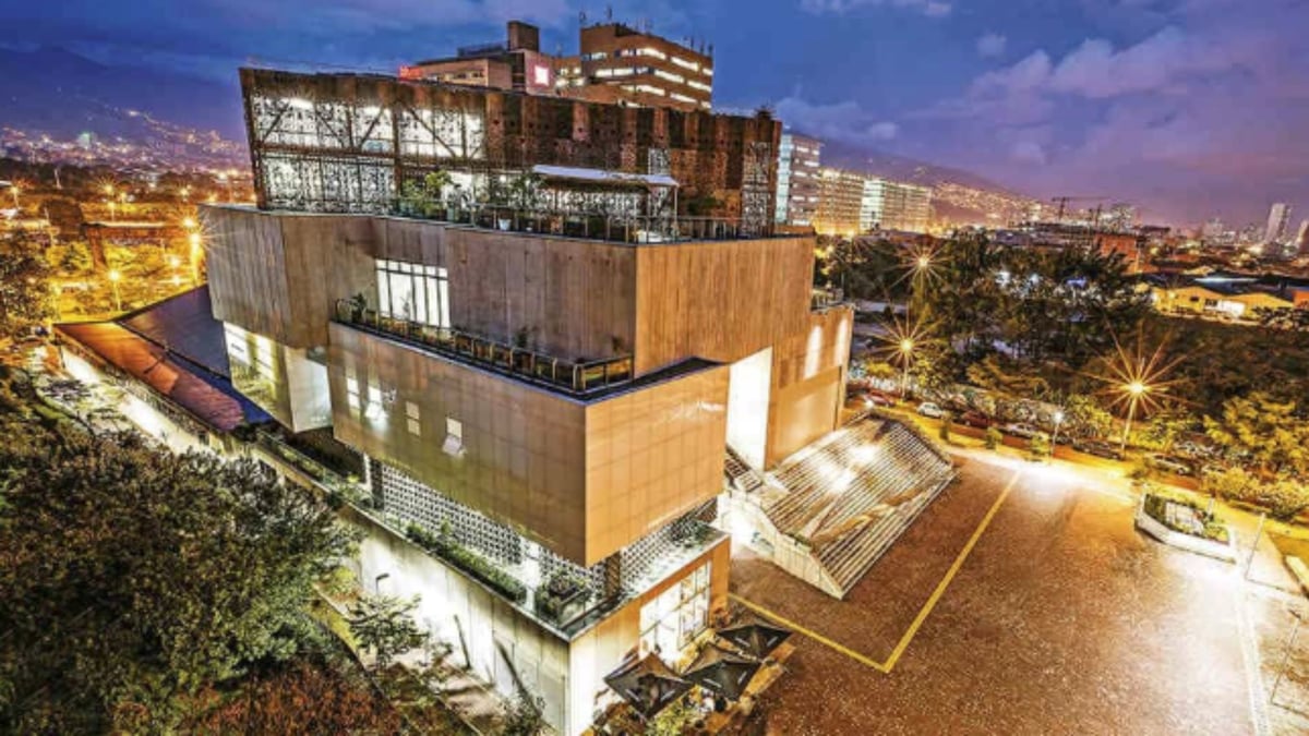 Dscoop's First-Ever Latin America Summit is Coming to Medellín!