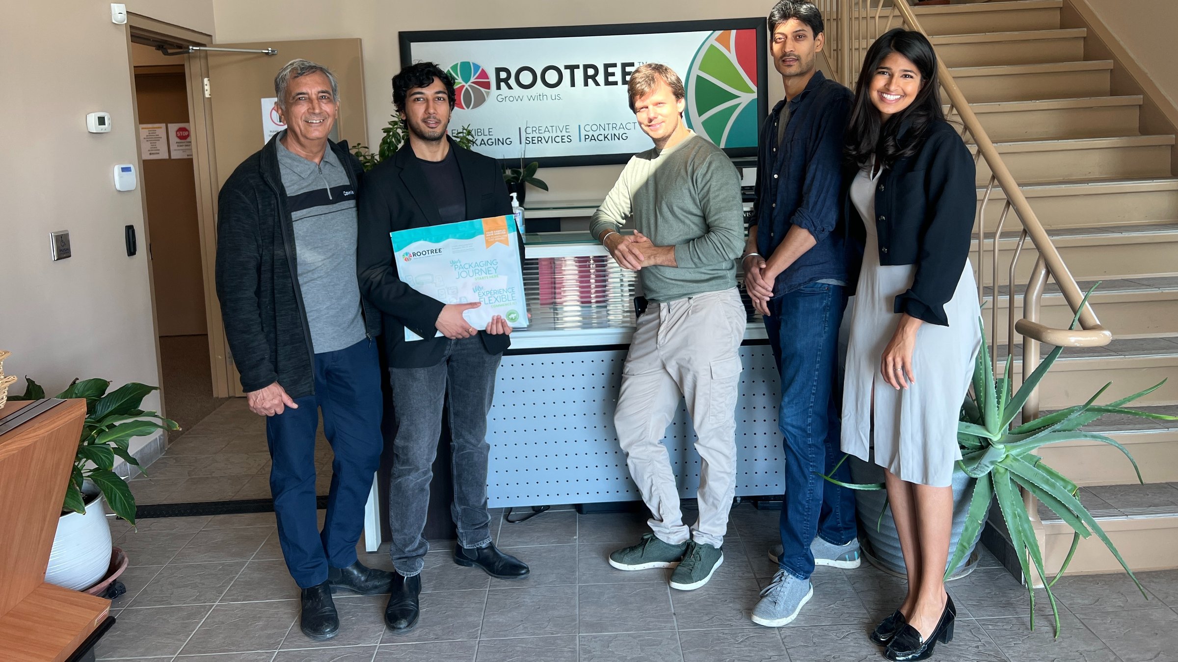India Dscoopers Fly 14,000 Miles to Learn from Rootree and Geostick