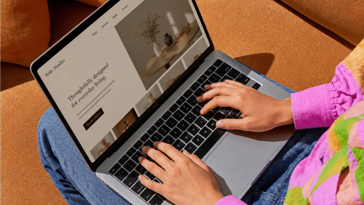 How to build a strong personal brand as a freelancer on Fiverr