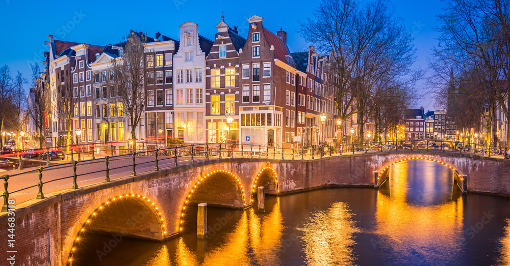 MACH X: Dinner & Discussions with Accenture & Commerce