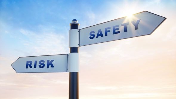 Safety First: Investment Managers Reduce Risk, Shorten Duration