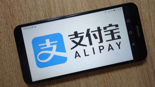 The Challenges for Corporates of Nonbank Payments