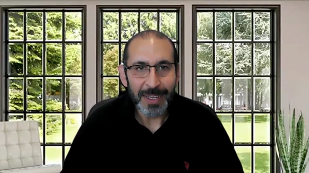 Transforming Customer Experience: Insights from Atul Nanda's Journey in Tech