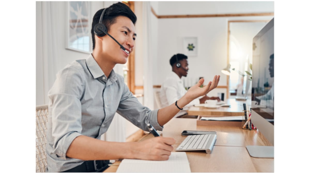 Machine Learning in Customer Support Is A Two-Way Learning Street